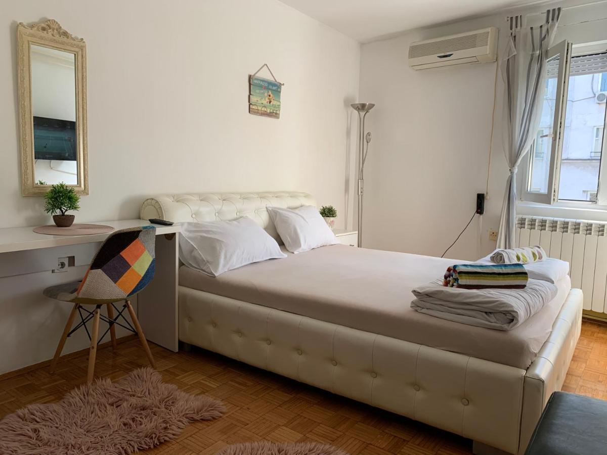Sunrise Apartment Belgrado Esterno foto