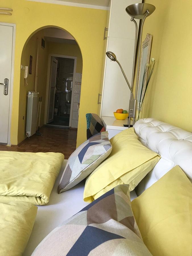 Sunrise Apartment Belgrado Esterno foto