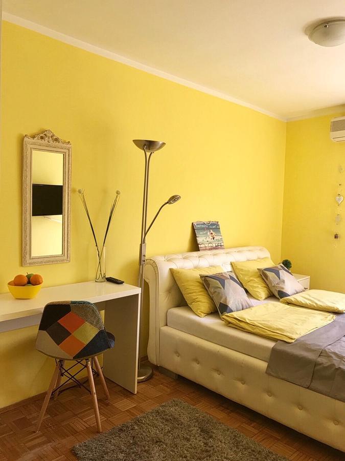 Sunrise Apartment Belgrado Esterno foto